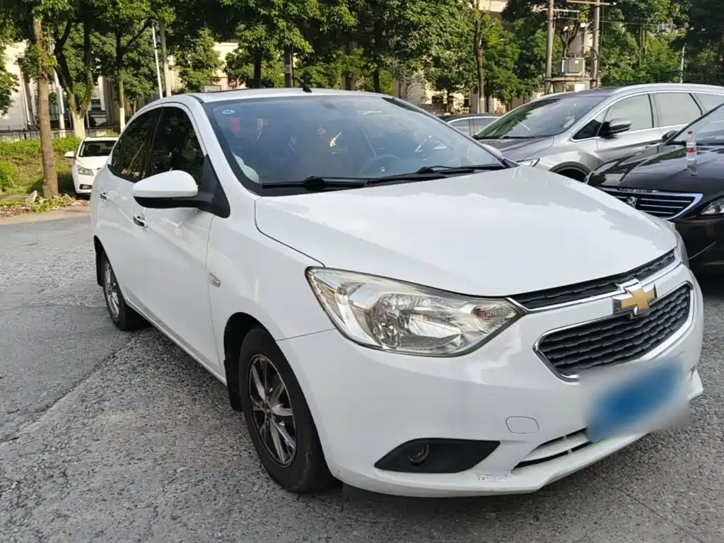 Chevrolet Sail 2015 3 1.5L MT