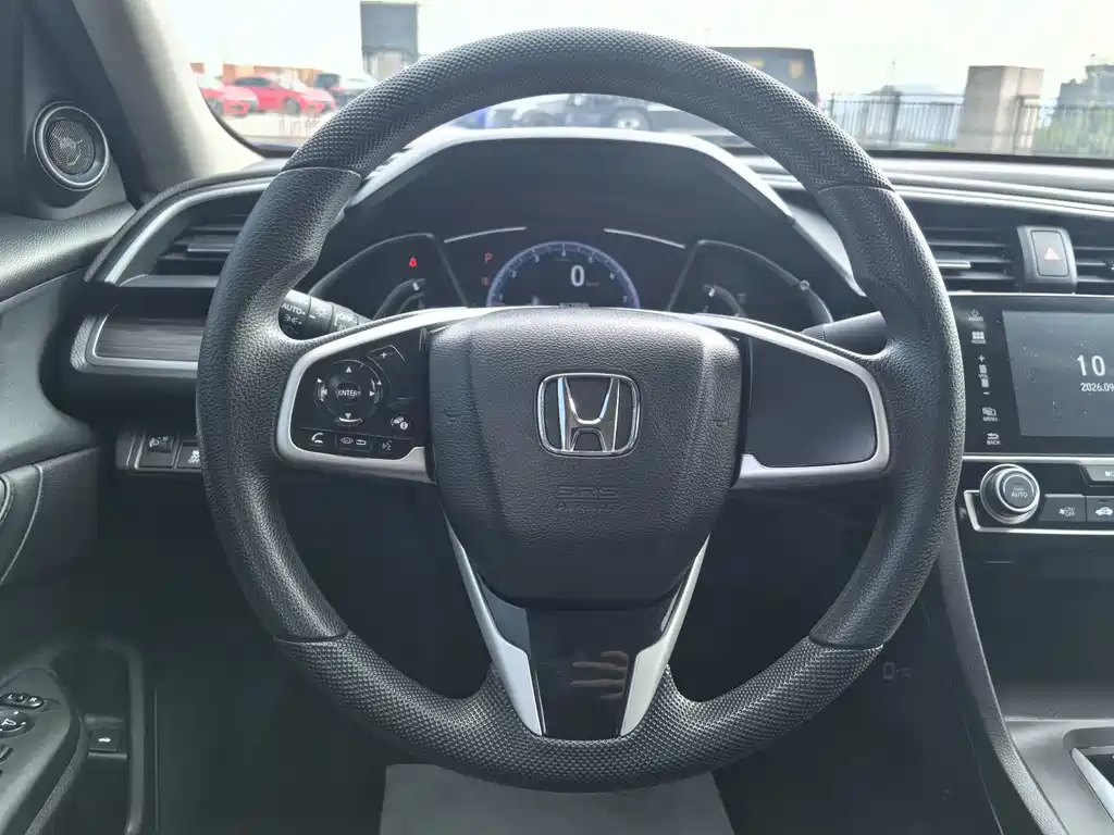 Honda Civic — миниатюра 10