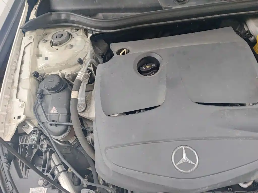 Mercedes-Benz GLA — миниатюра 20