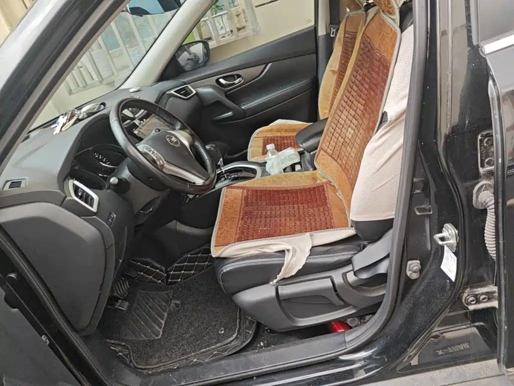 Nissan X-Trail — миниатюра 8