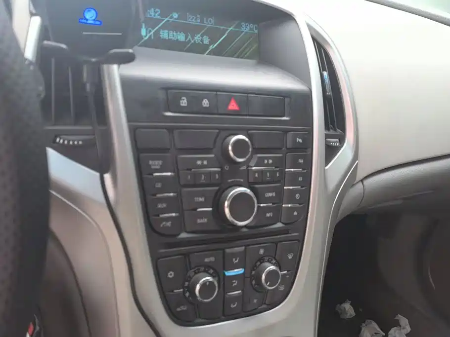 Buick Excelle — миниатюра 13