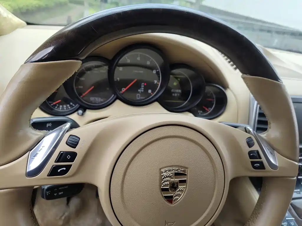 Porsche Cayenne 2015 3.6T