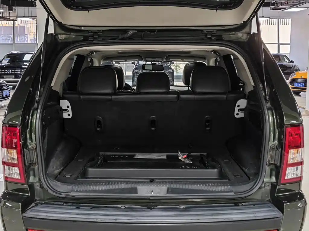 Jeep Grand Cherokee (Import) — миниатюра 11