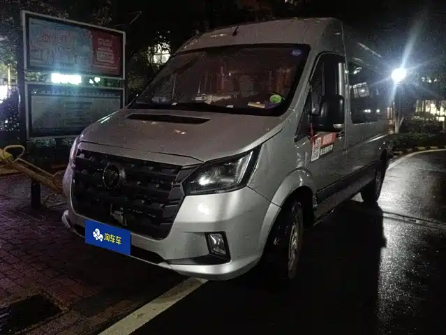 Futian Tuano Jixiang multifunctional, 2.0T manual, Long wheelbase, mid-roof, Rear Single Tire with 5/6/7/9 Seats