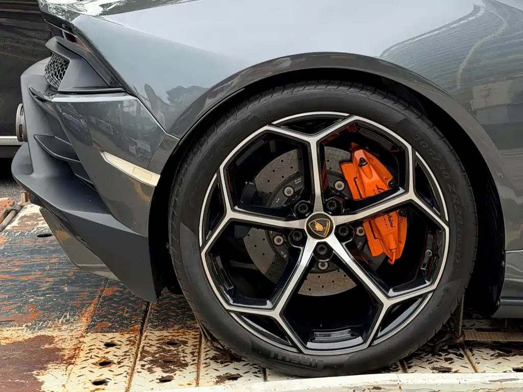 Lamborghini Huracán — миниатюра 11