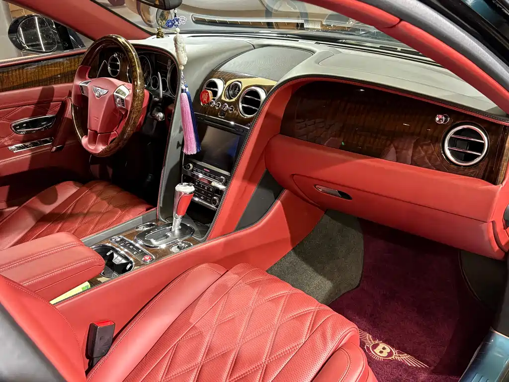 Bentley Flying Spur — миниатюра 21