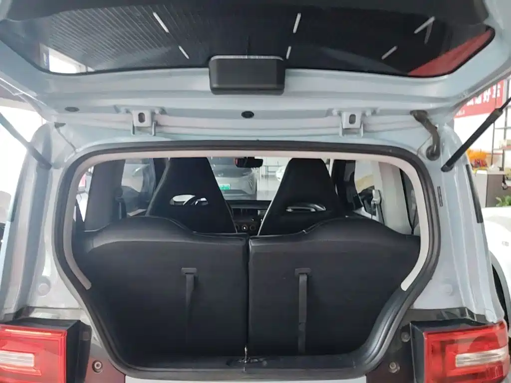 Wuling MINIEV — миниатюра 19