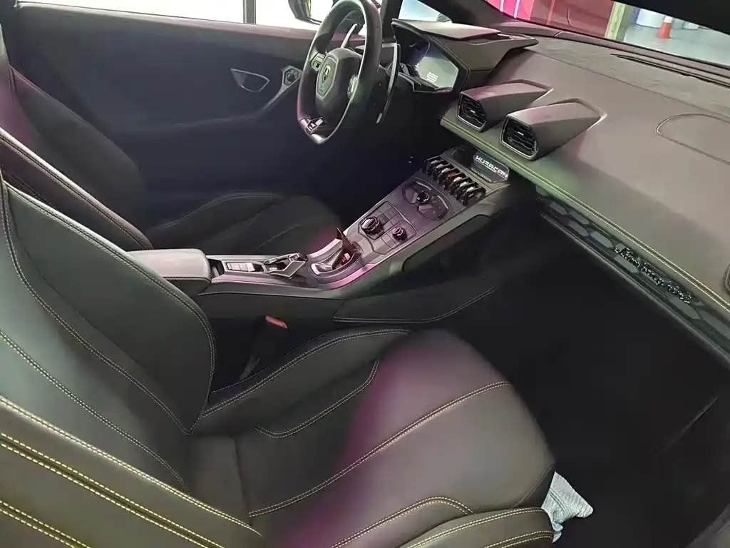 Lamborghini Huracán — миниатюра 5
