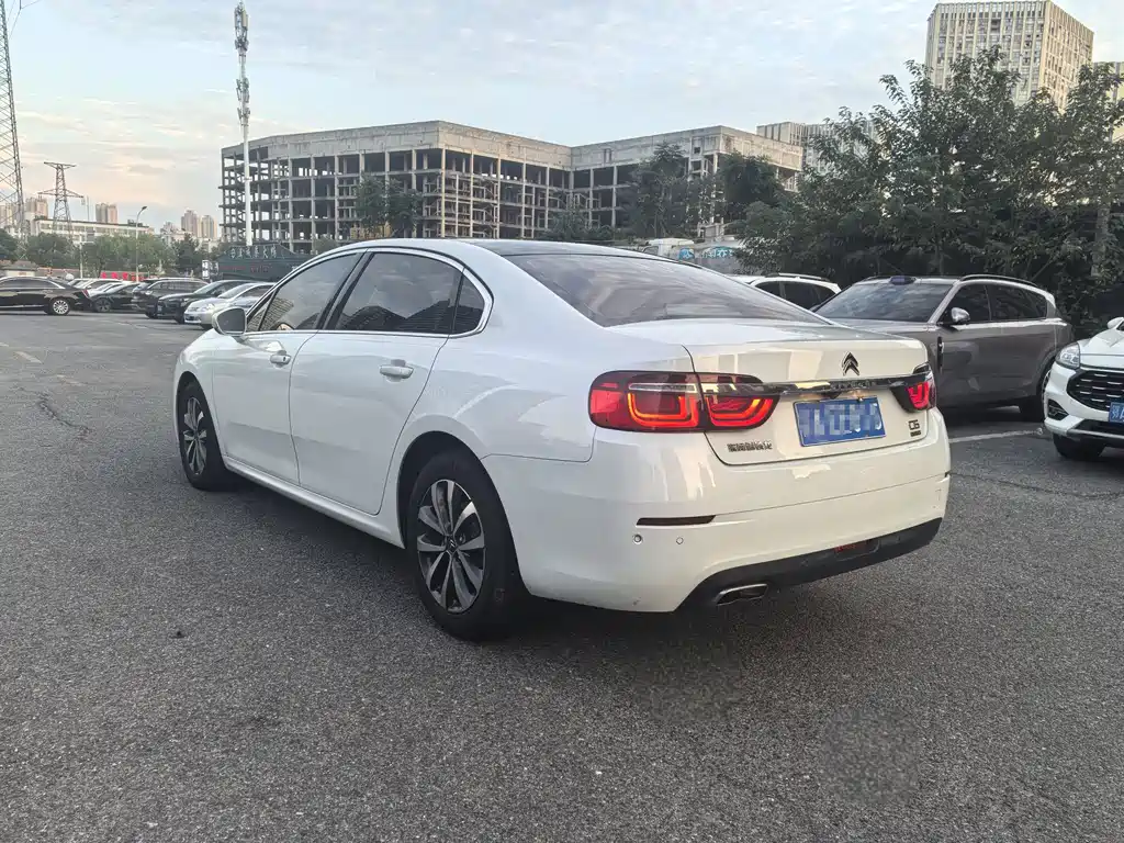 Citroen C6 — миниатюра 3