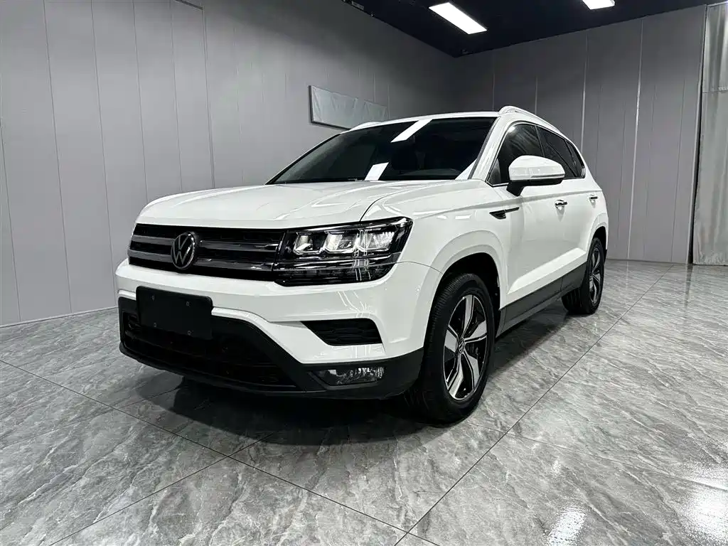 Купить Volkswagen Tharu