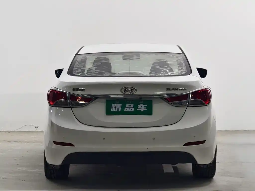 Hyundai Elantra Langdong — миниатюра 5