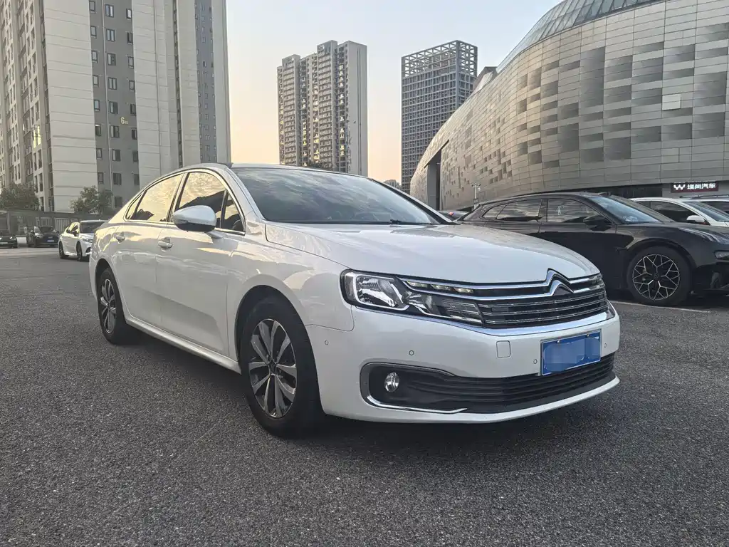 Citroen C6 — миниатюра 8