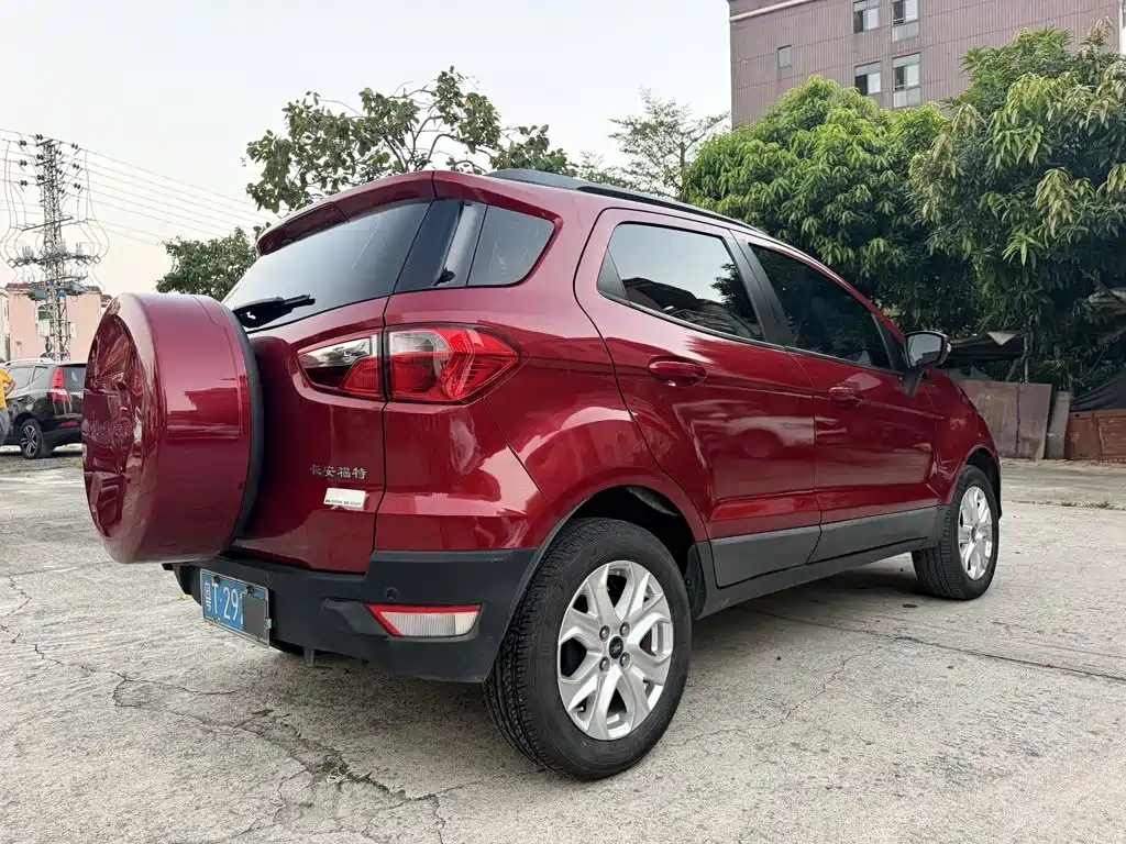Ford Ecosport — миниатюра 4