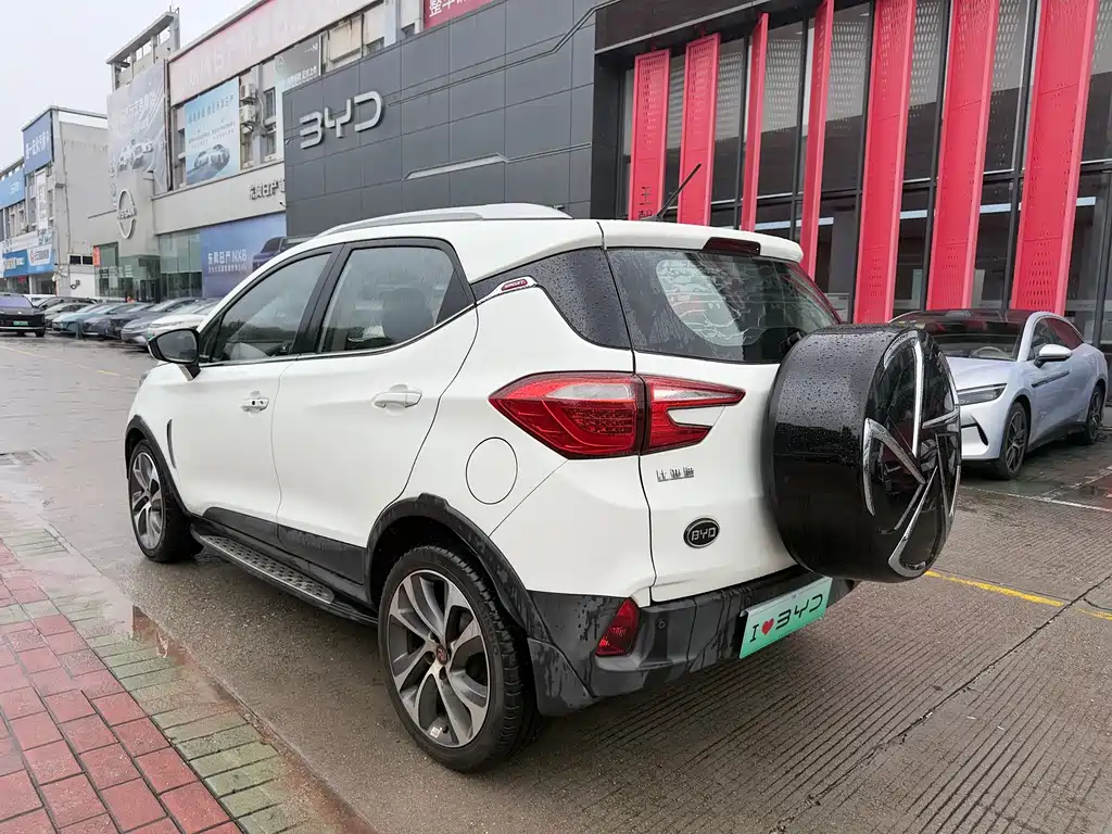 BYD Yuan 2016 1.5TID AT Luxury