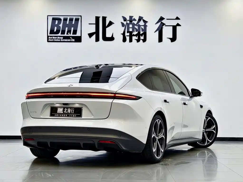NIO ET5 — миниатюра 4
