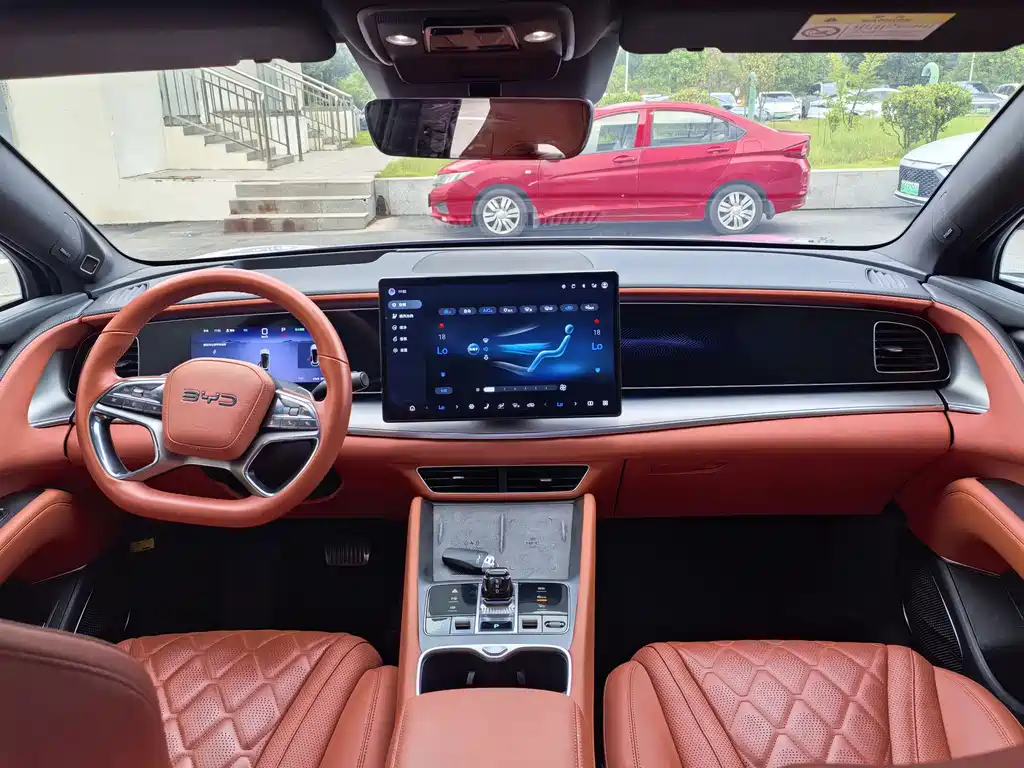 BYD Sealion 07 EV — миниатюра 7