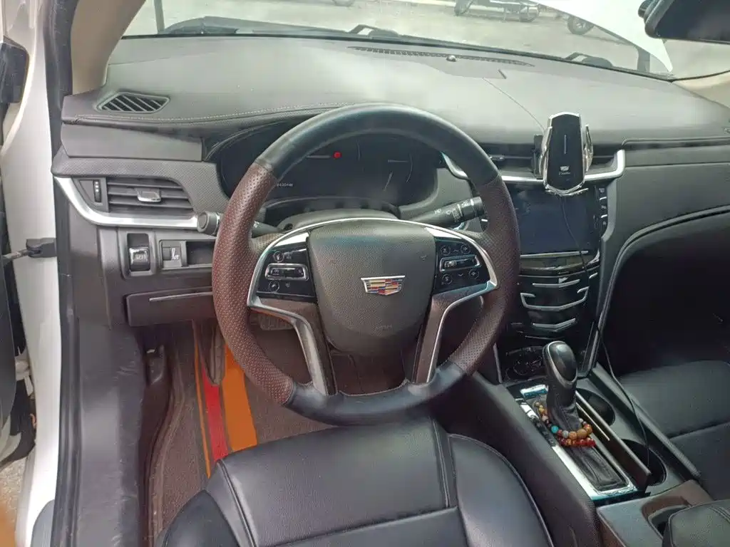Cadillac XTS — миниатюра 3