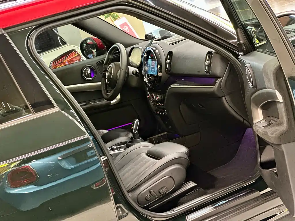 MINI Mini JCW Countryman — миниатюра 5