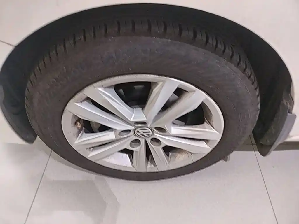 Volkswagen Santana — миниатюра 23