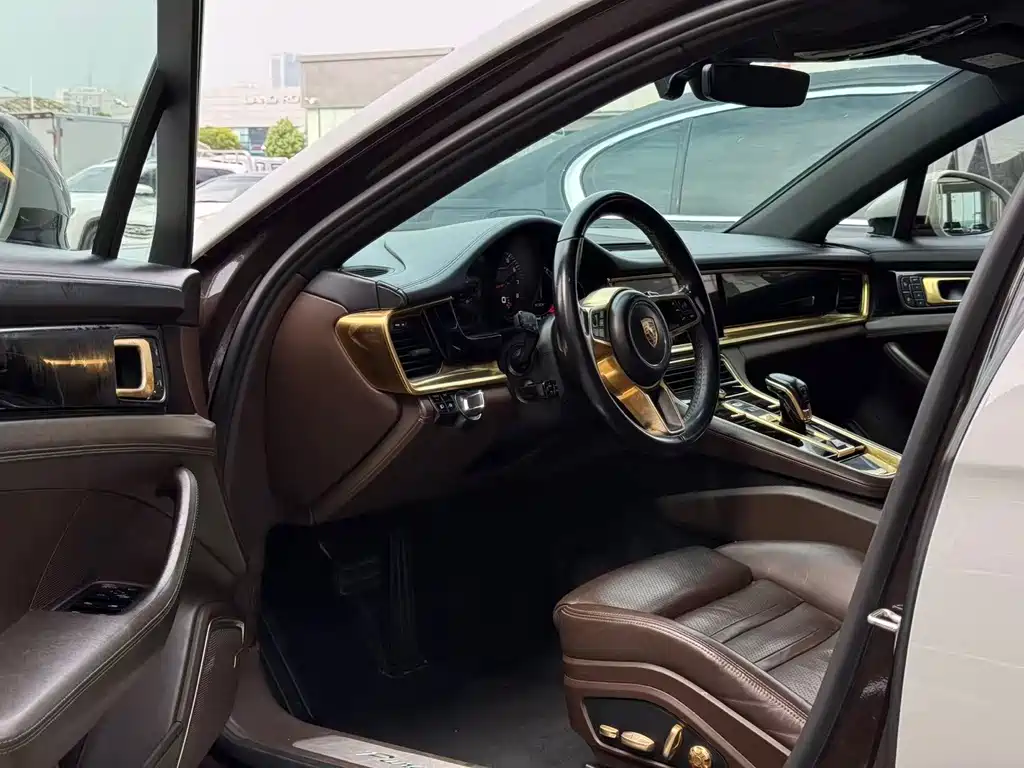 Porsche Panamera — миниатюра 4