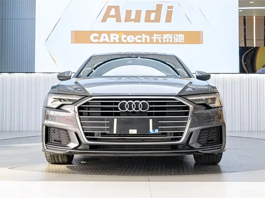 Audi A6L 2022