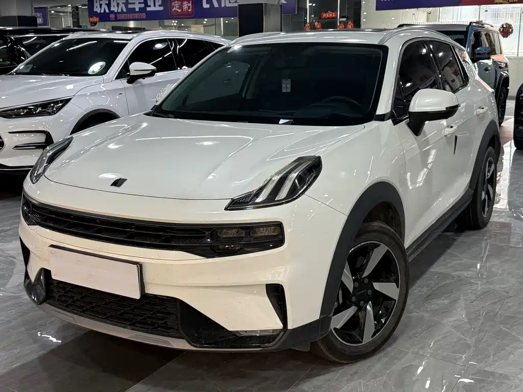 Lynk & Co 06 EM-P 2021