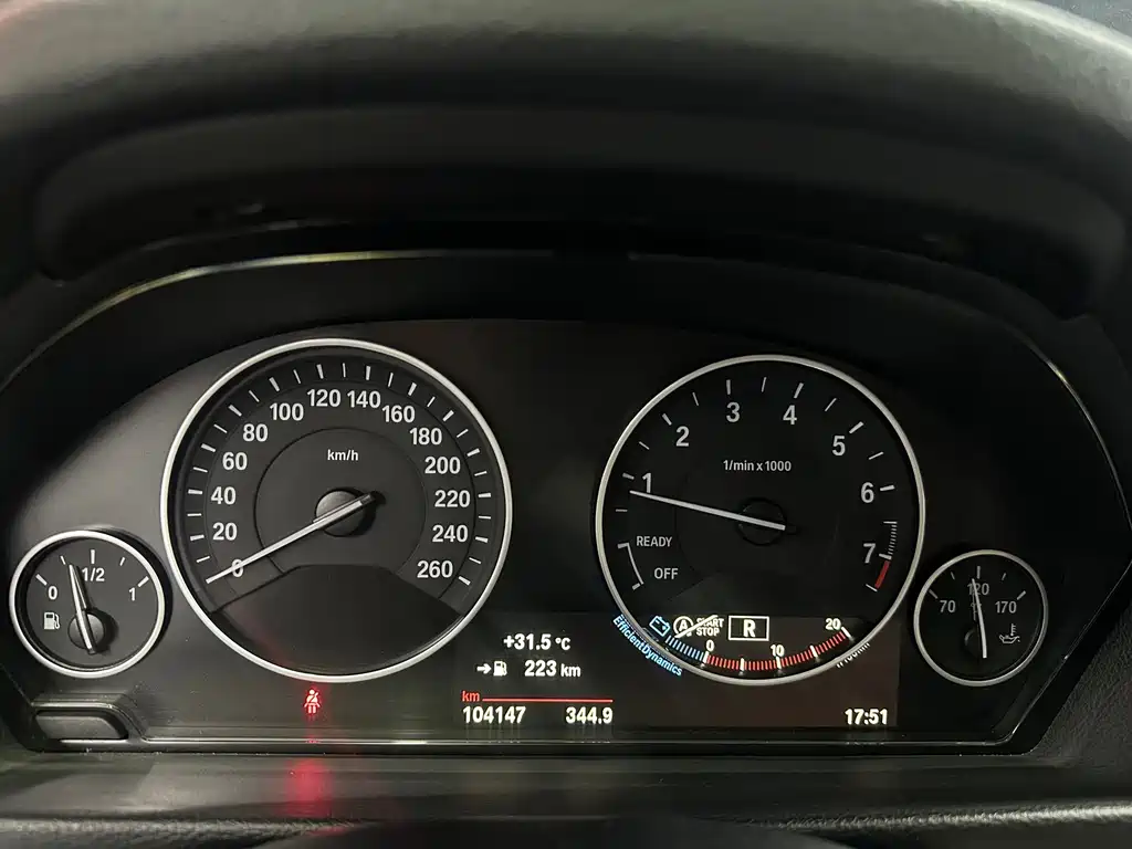 BMW 3 Series — миниатюра 11