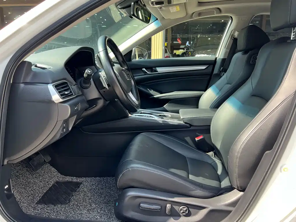 Honda Accord — миниатюра 4
