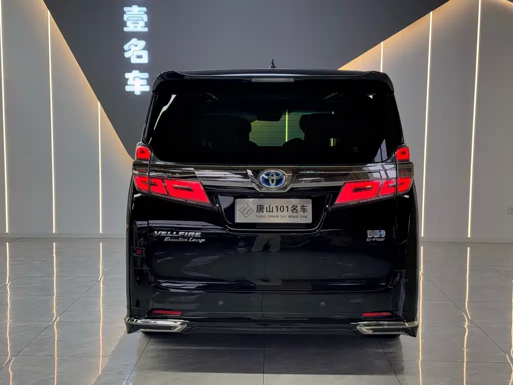Toyota Vellfire — миниатюра 9