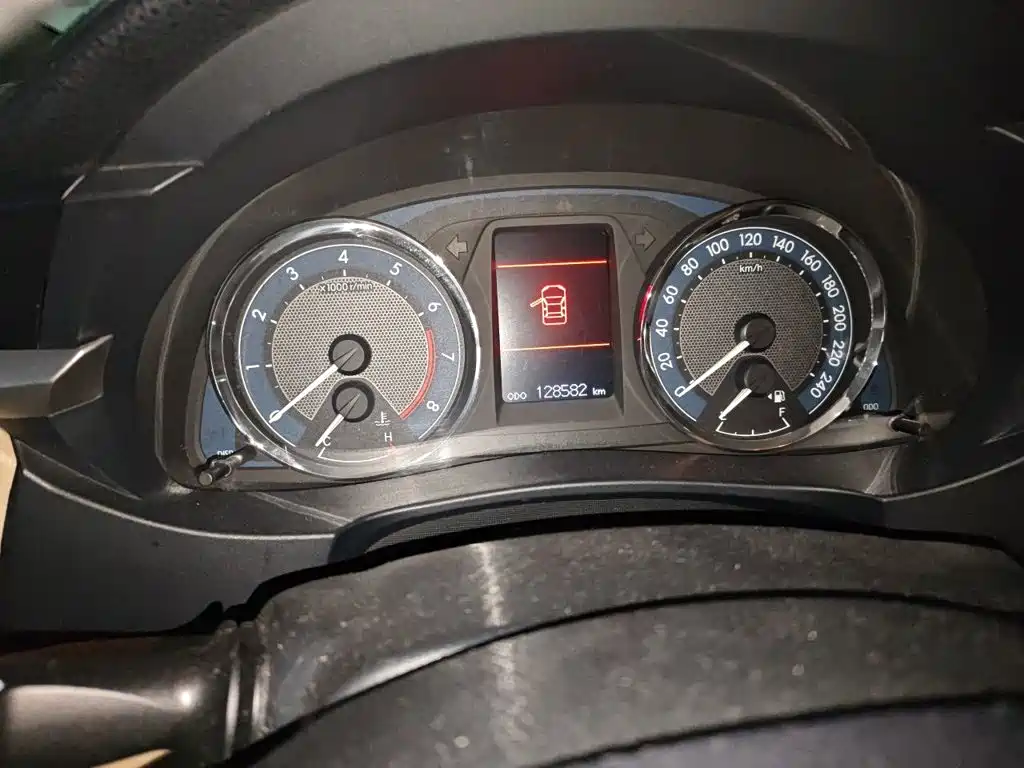 Toyota Corolla — миниатюра 5