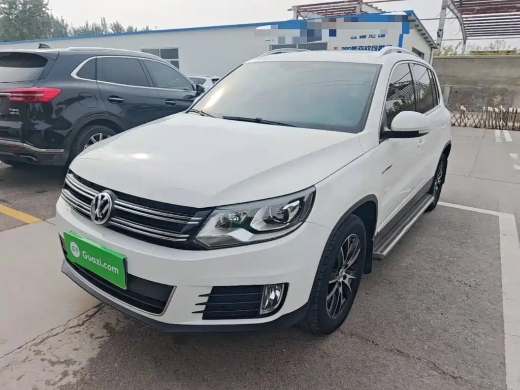 Volkswagen Tiguan — миниатюра 2