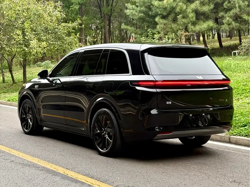 Li Auto Li L8 — миниатюра 17