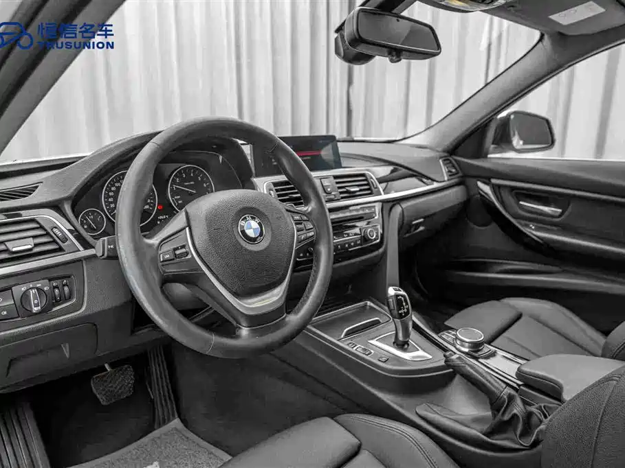 BMW 3 Series — миниатюра 12