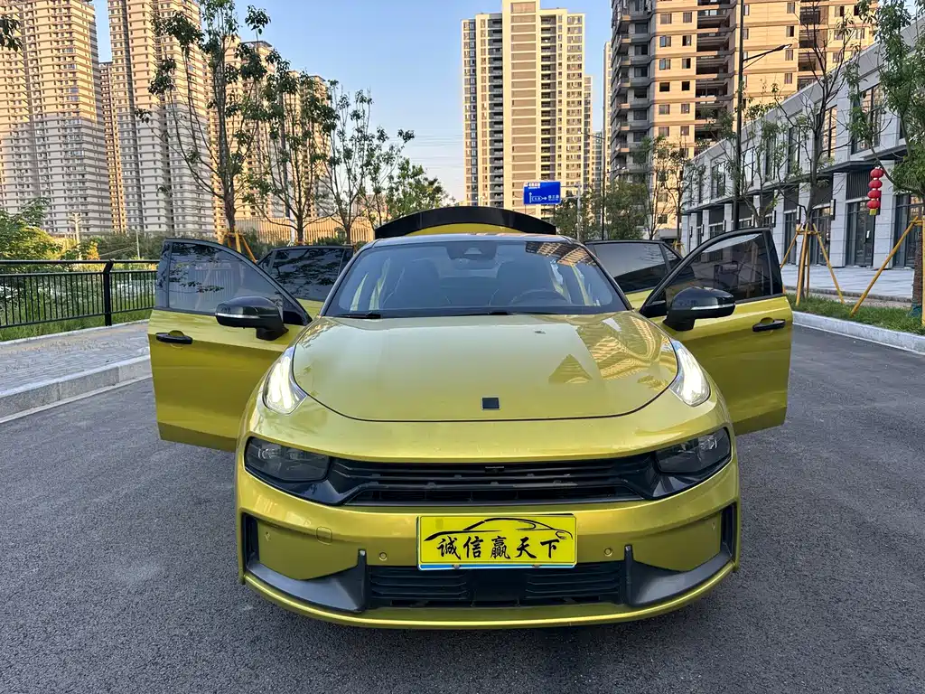 Lynk & Co 03 — миниатюра 8