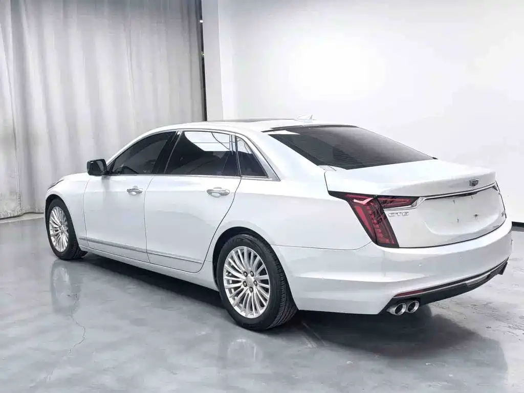 Cadillac CT6 — миниатюра 8