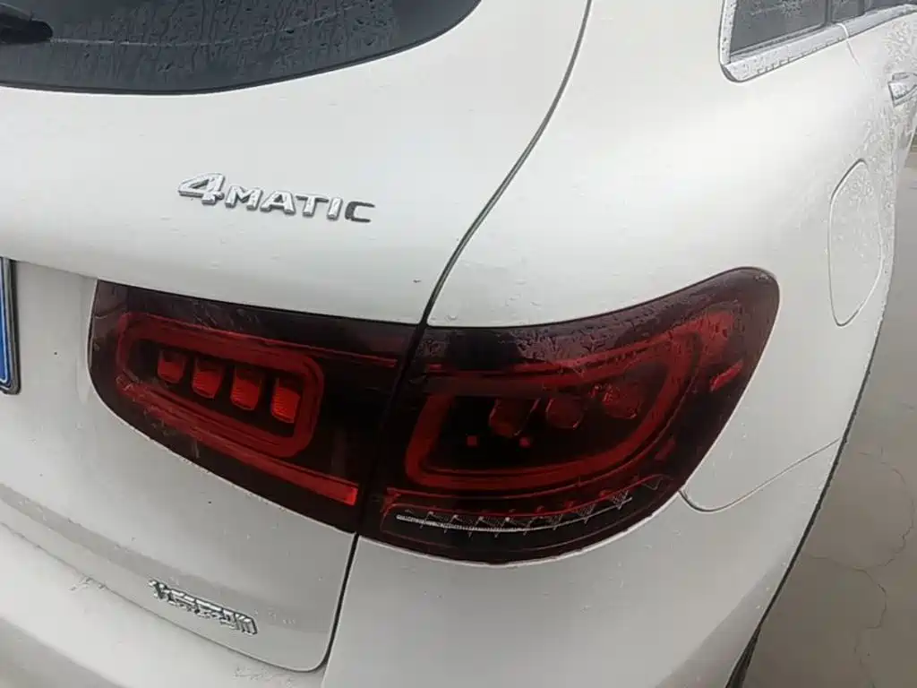 Mercedes-Benz GLC — миниатюра 8