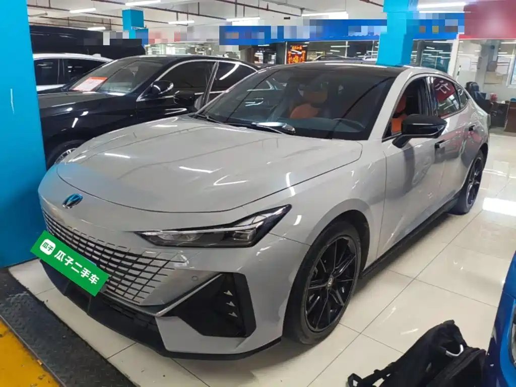 Changan UNI-V — миниатюра 2