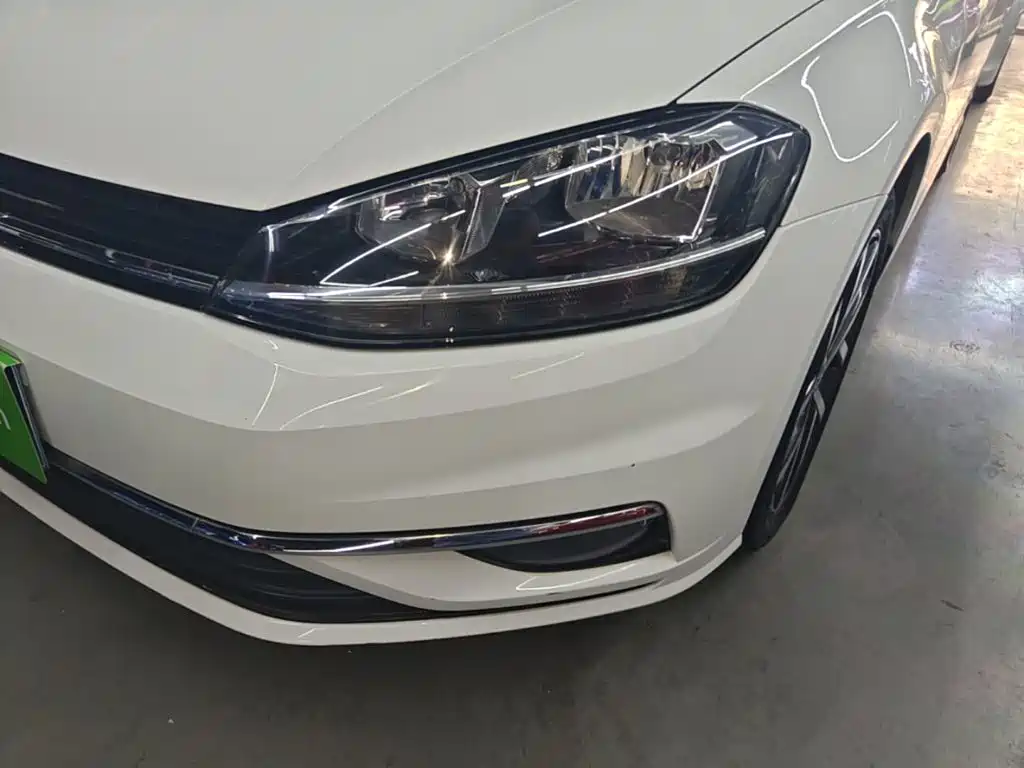 Volkswagen Golf — миниатюра 24
