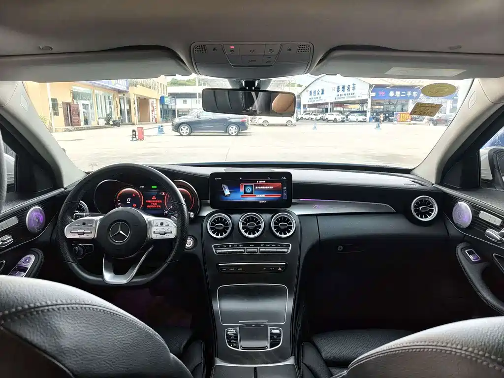 Mercedes-Benz C-Class — миниатюра 8
