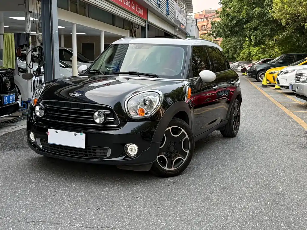 Mini Mini Countryman 2015
