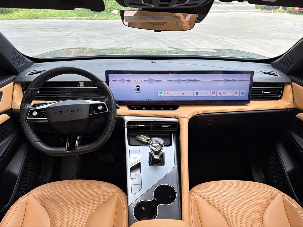 Roewe RX5 — миниатюра 4