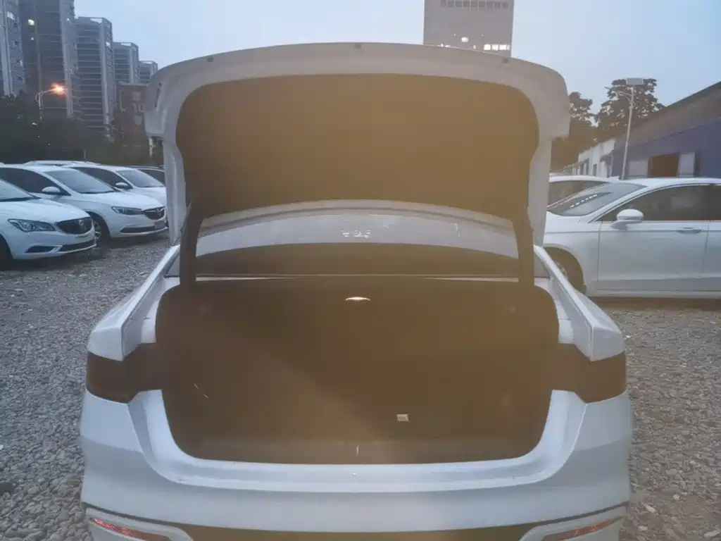 BYD Qin PLUS — миниатюра 19