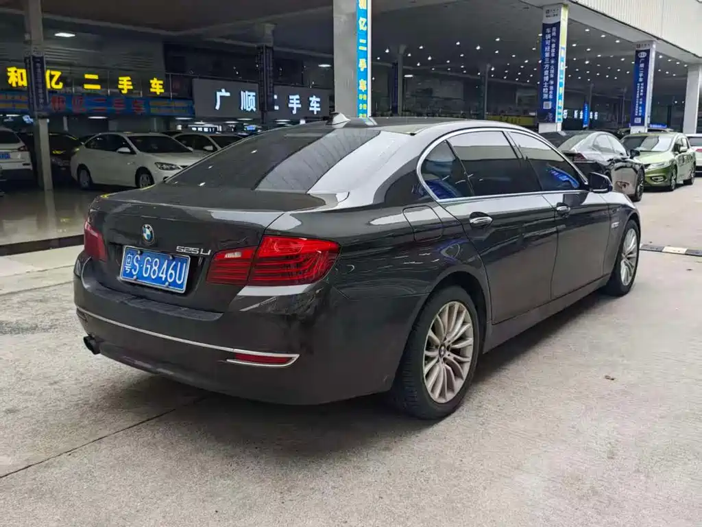 BMW 5 Series 5 2014 525Li Luxury