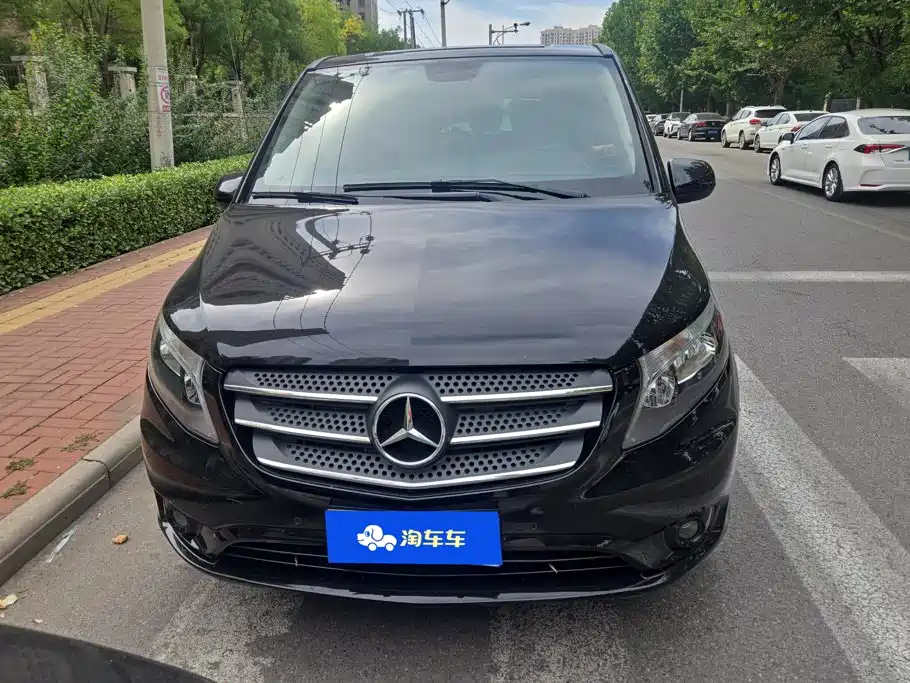Mercedes-Benz Vito — миниатюра 2