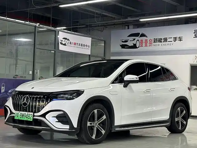 MERCEDES-BENZ EQE SUV 2023