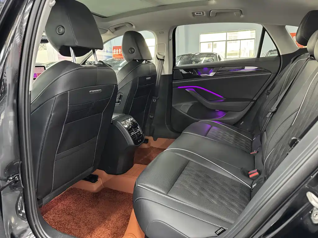 Volkswagen Magotan — миниатюра 5