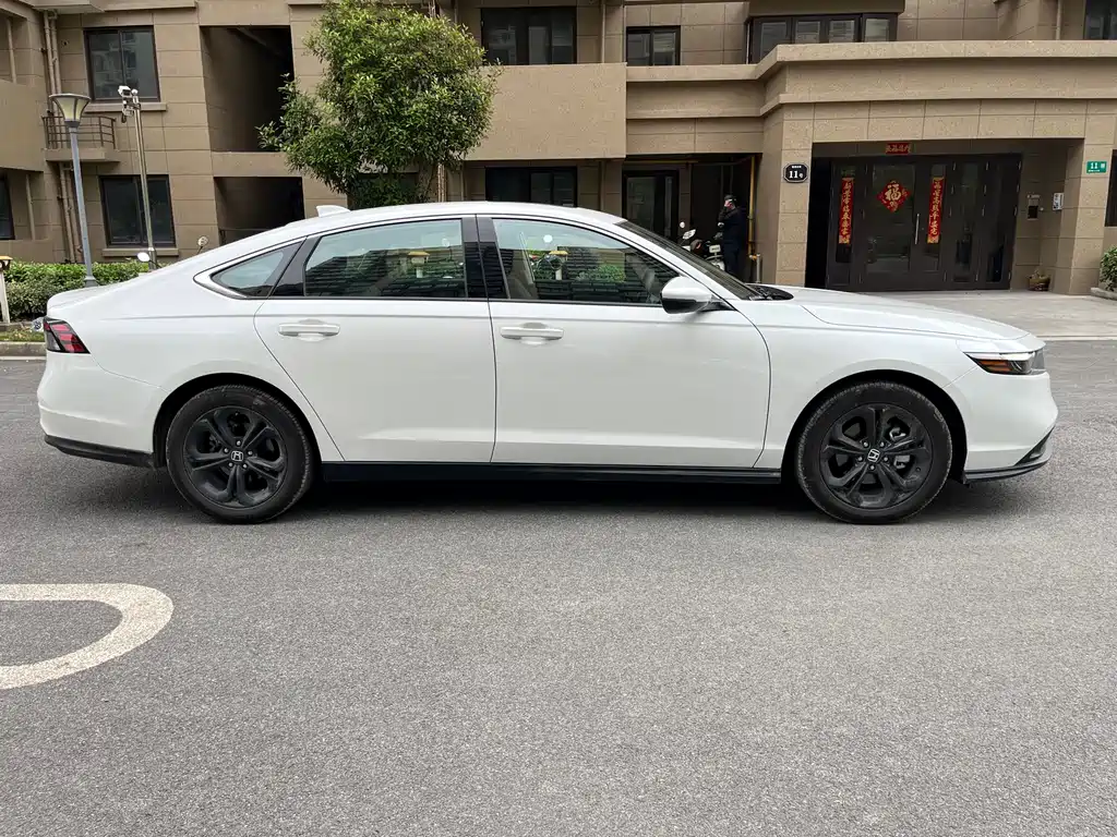 Honda Accord 2025 260TURBO Luxury