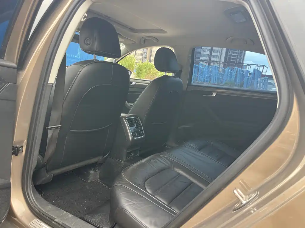 Volkswagen Passat — миниатюра 6