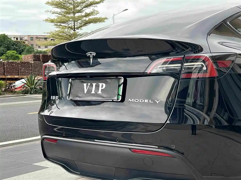 Tesla Model Y — фотографии объявления, Фото 16