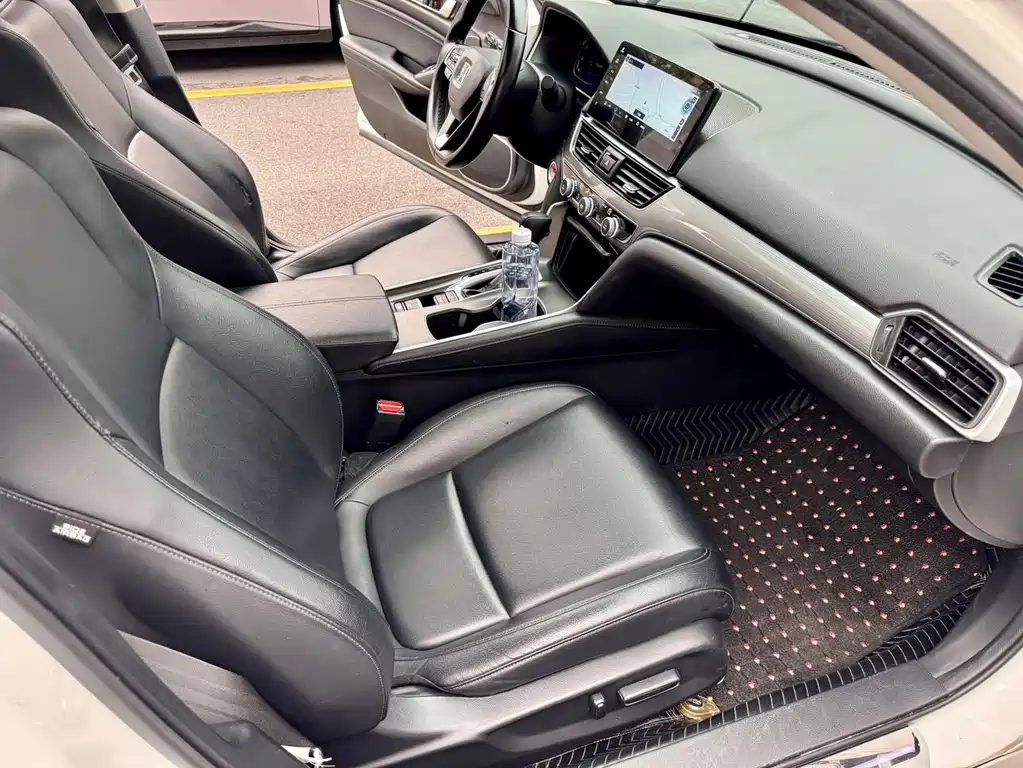 Honda Accord 2022 260TURBO Luxury